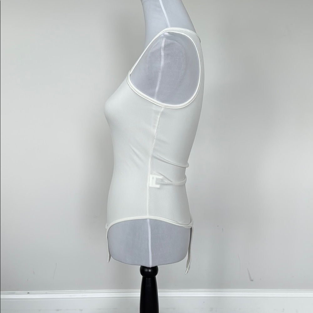 SHEIN White Ribbed Bodysuit - Picture 4 of 5